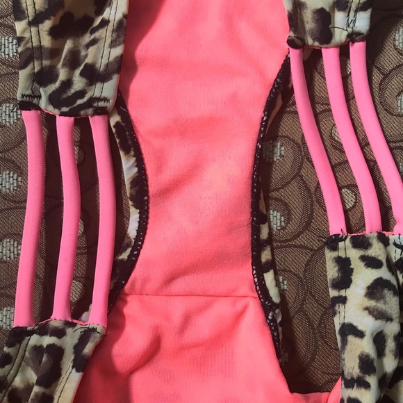 Cheetah and Pink Bikini Bottom Size Small - Picture 5 of 5
